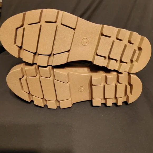 New Women's Teagan Lace-Up Sneaker Boots - Universal Thread™ Light Brown - Picture 5 of 5